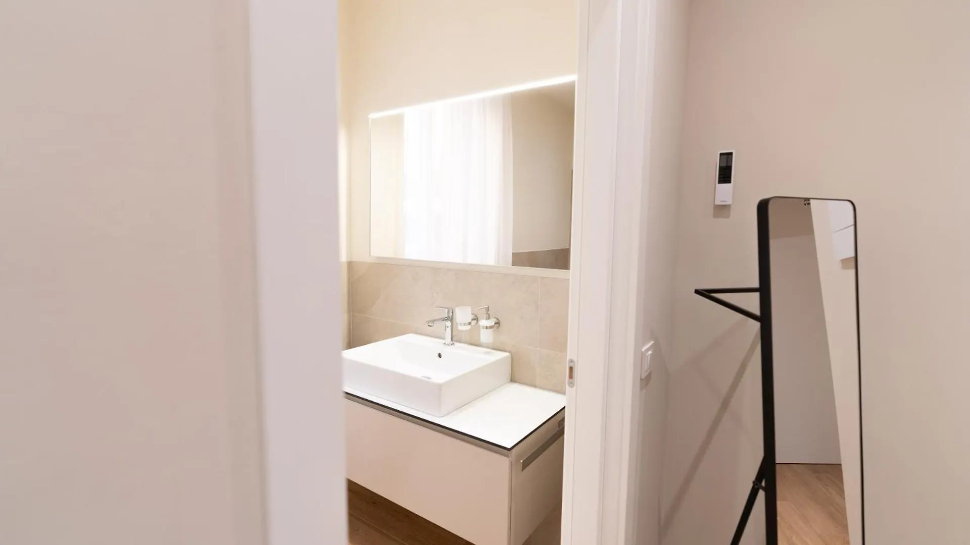 Hotel Bed&Bakery Calolziocorte 0*,