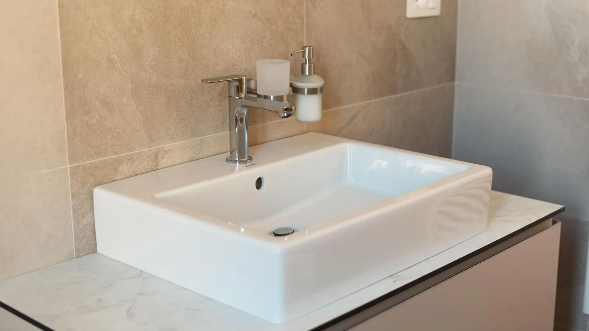Hotel Bed&Bakery Calolziocorte Italien